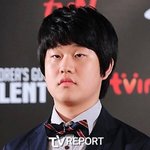 '거짓 암투병' 故최성봉, 무연고로 쓸쓸히 떠났다…벌써 2주기 [RE:멤버]