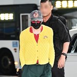 [현장포토] "카리스마 폭발해"…지드래곤, 공항 <b>런웨이</b>