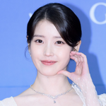 "美대통령 <b>동급</b>, 상위 0.001% VVIP" 아이유, 336억...