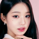 근데 장원영 쌍커<b>풀</b> 라인 왜 바꾼거임