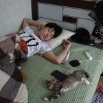 아까 낮잠 전나 자서 잠 안오긔