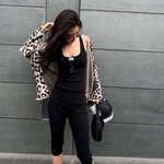 손나은, 비현실적 늘씬 몸매…<b>밀착</b> 민소매로 드러난 라인 [N샷]