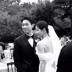 비주얼 부부 탄생…박하나·김태술, <b>야외</b> 결혼식 현장 공개 “너무...