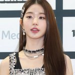 [댓글부탁해] <b>레전드</b>라 생각하는 '장원영' 진짜 예뻤던 <b>날</b>