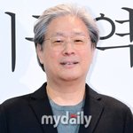 박찬욱 감독, “한강 작가 ‘소년이 온다’ 영화로 만들고 싶어”