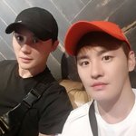 김준수, '쌍둥이 형' 김무영 결혼식 '조카 바보' 됐다