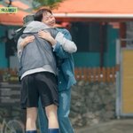 싶어" 덱스 떴다…염정아·<b>박준면</b>과 감동의 포옹 ('언니네2')...