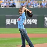 레드<b>벨벳</b> 웬디, 매력가득 사직 빛낸 역전 <b>승리</b> 요정 등극 [O!...