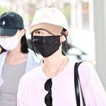 [현장포토] "<b>생얼도</b> 청순해"…지젤, 내추럴 출국