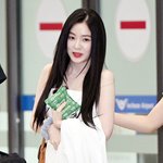 레드벨벳 아이린 ‘핫팩 손에 꼭 쥐고’[포토엔<b>HD</b>]