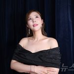 코요태 신지, 연하 가수와 결혼한다…"웨딩사진 <b>촬영</b> 중"