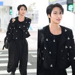 '이게 바로 멋인 기라' 에이티즈 <b>성화</b>, 올블랙에 반짝이는 트위드로...