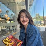 유인영, 여배우의 <b>한여름</b> 탱고 데이트…햇살보다 눈부신 미모