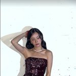 <b>혜리</b>, 탄수화물 끊고 다이어트하더니 과감해진 노출..'美쳤다'