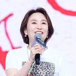 박경림 ‘베이비돈크라이’ 데뷔 쇼케이스 진행 [<b>MK</b>포토]