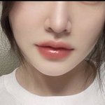 [이것좀봐줘] <b>입술</b>필러 맞으면 쓰니도 사진처럼 될 수 있어?