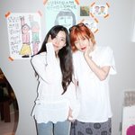 결혼식 불참’ 포미닛 불화설 끝..남지현 <b>꽃선물</b>→권소현과 손잡고...