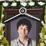 故<b>김성민</b>, 의식 잃은 채 발견...마약 과오 딛고 5명 살리고 떠났다[Oh...