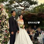 박하나김태술, 영화 같은 <b>야외</b> 결혼식 포착…하객들도 감탄한 “비주얼...