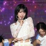 최예나, 방탄소년단 진 솔로 팬콘서트 출격…듀엣 무대 장식