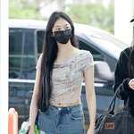 [포토] 하츠투하츠 이안 '화려하게 찢어진 청바지'