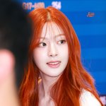 컴백 앞두고 새로 염색한 것 같은 <b>여돌</b>