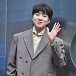  <b>모발</b>이식수술 고민 고백 “6개월 활동 안 하면 했다고 봐야”(컬투쇼)