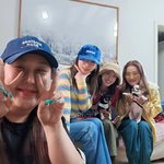 심근경색으로 떠난 故<b>이희철</b>..풍자·산다라박·제아·황보 "항상 기억할게"