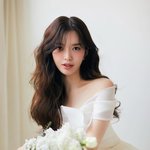 <b>AOA</b> 막내 임도화, 훈남 예비신랑 공개…오늘(28일) 6월의 신부...