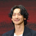 '김태희' 비, 돈 없어 母 장례식도 못 치러…안타까운 가정사 (힛트쏭)[종합]