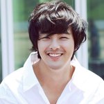  故박용하 15주기 추모 “형의 따스한 <b>미소</b>와 열정 잊지 않아”