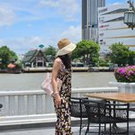 ‘지성’ 이보영, 복귀 앞두고 자녀들과 해외여행..워너비 가족