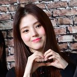 한소희, 서울예대 학생 43명에 노트북 선물…뒤늦게 전해진 <b>미담</b>