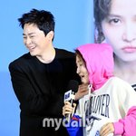 [<b>MD</b>포토] 조정석 '시작부터 박경림 좀비 잡는다'