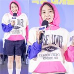 [포토] 박경림, <b>장마철</b> 중립 우비소녀