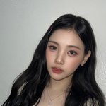 근데 <b>본판</b> 청순하게 예쁜 애들은 왜 이런 화장하면