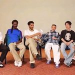 와 <b>쿄</b><b>카</b> 머리크기 봐