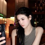 유병재 안유정, 이국적 인형 비주얼 놀라워