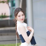 ‘여름 컴백 앞둔 사과 과즙 비주얼’ (<b>동물</b>농장 출근길) [HD포토]