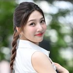 레드벨벳 크러쉬 조이, 댕기머리에 돋보이는 꽃미모 [포토엔<b>HD</b>]