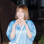 ‘또다른 꼬부기상 미소’ (웬디의 영스트리트 출근길) [<b>HD</b>포토]