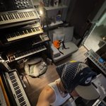 ?”…크러쉬,조이 무더위 속 작업실→음악 열정 폭발