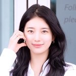 [현장포토] "설.렘.주.의.보"...<b>수지</b>, 여신의 하트
