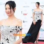 수현, 트임 드레스가 바람에 펄럭‥우아한데 아찔해