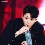 정국이 <b>제대</b> 다음날 얼굴이라는데