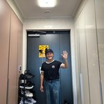 조세호, 9세 연하 <b>배웅</b>받는 출근 루틴..신발 가득한 현관샷