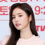 [단독]"얼굴에 염산 부어버려" 신세경 협박·모욕 450건,...