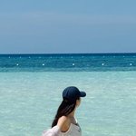 기은세, 파란 <b>해변</b>을 닮은 비키니…“아름다웠던 날” [DA]