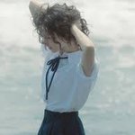 뉴진스 다니엘 목에 이거 뭐야?
