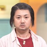 박나래 <b>녹화장</b> 이탈까지, 카메라 감독 식겁…정색+수염 ‘말벌 아저씨’...